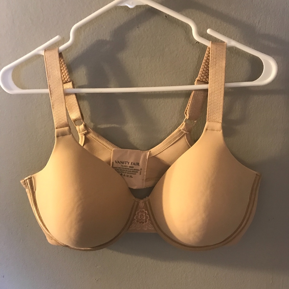 Vanity Fair tan bra (Size 40D)